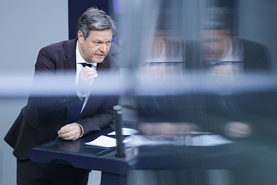Robert Habeck schlägt ein «Wirtschaftschancengesetz mal 10» vor.  