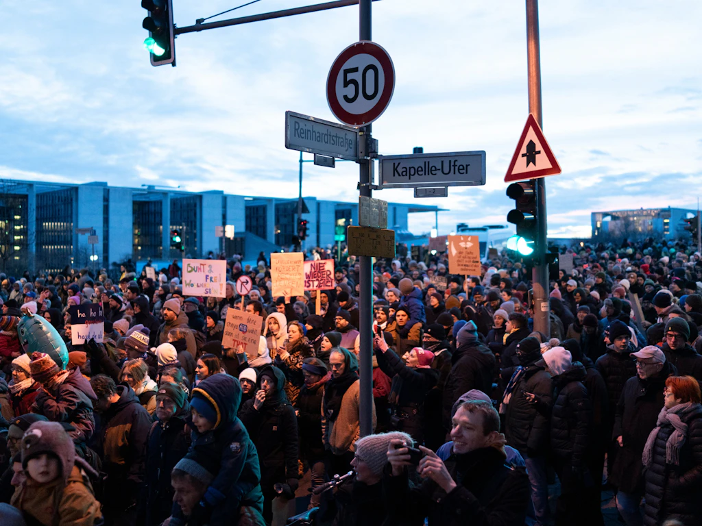 Demos, Konzerte, Sport: Hier kommt es zu Staus und Straßensperrungen in Berlin