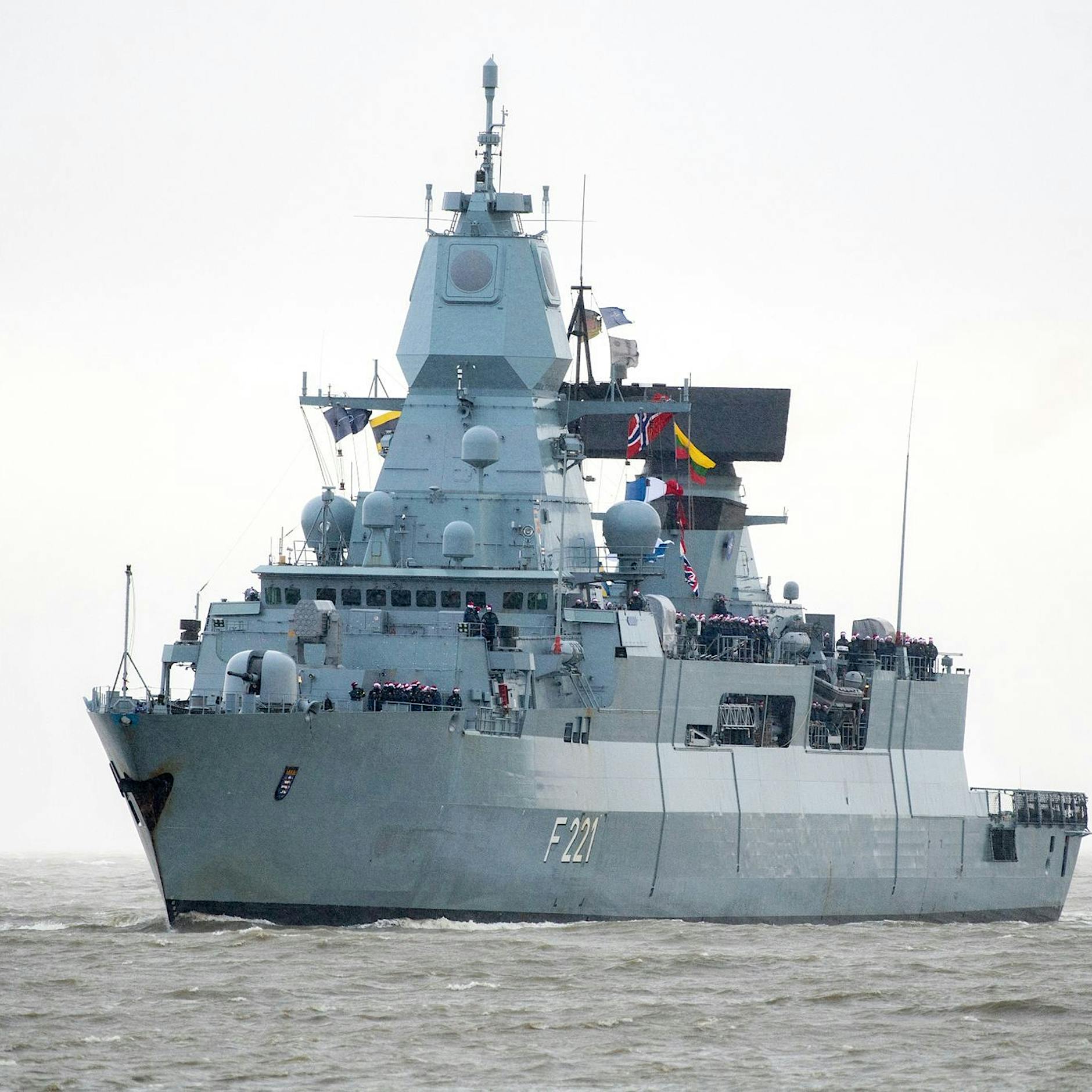 Fregatte „Hessen“: Marine-Inspekteur rechnet mit Einsatz im Roten Meer gegen Huthi-Angriffe ab Ende Februar