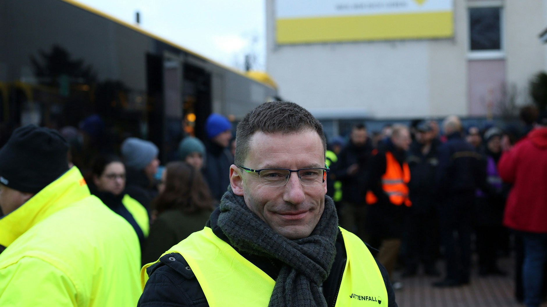 Daniel Thiele unterstützt die Streikenden an der Siegfriedstraße.