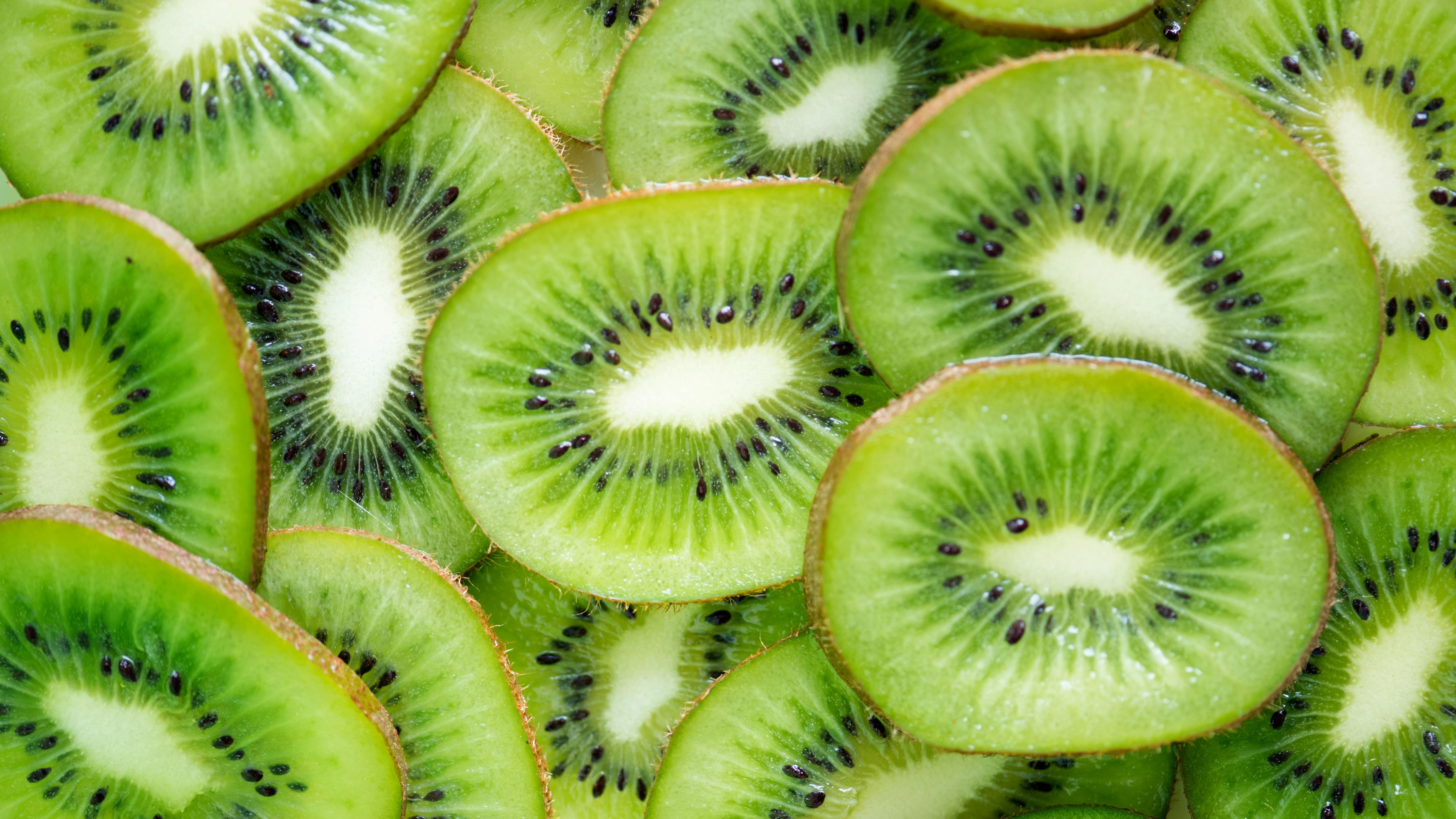 Quietschgrüne Stimmungsmacher: Kiwis wirken im Winter wahre Wunder.