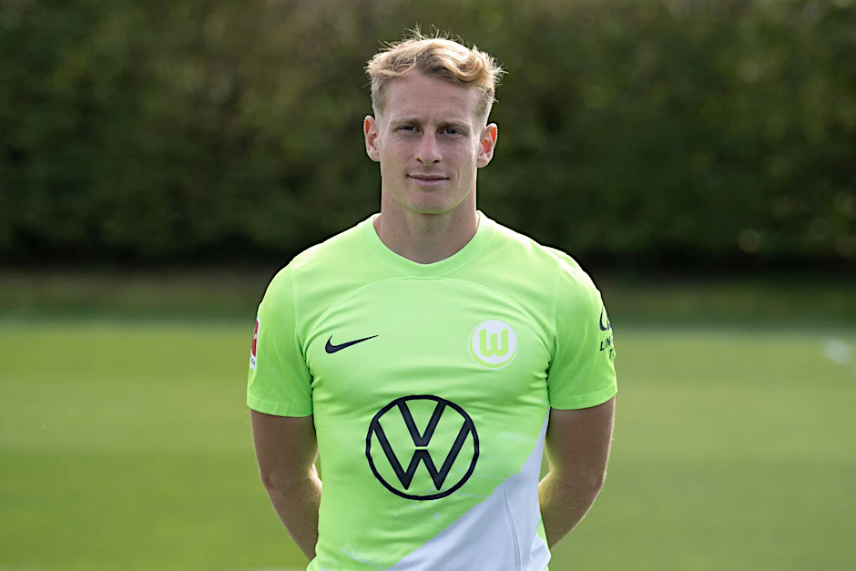 ARCHIV - Linksverteidiger Nicolas Cozza wird nach Nantes verliehen.  