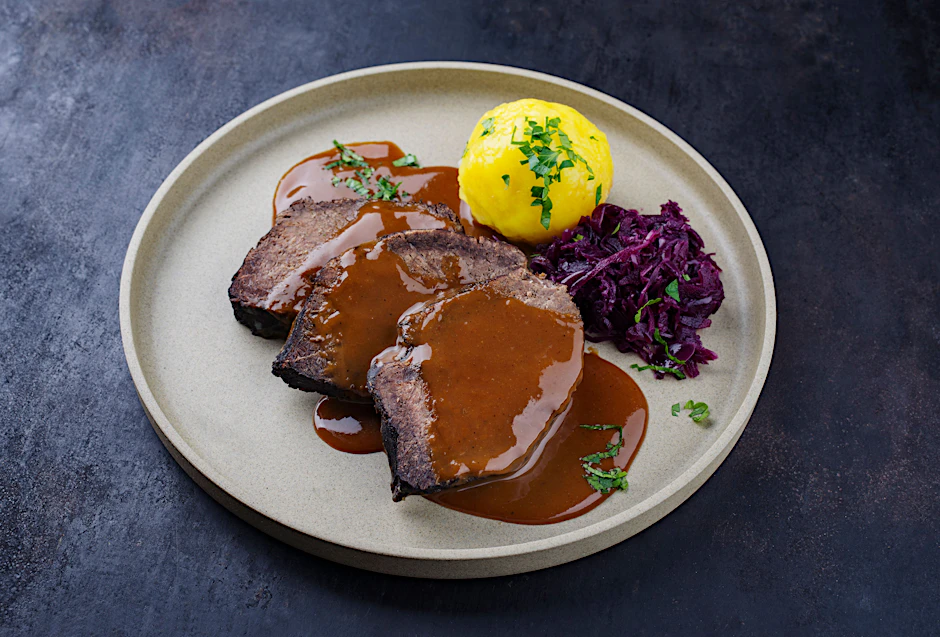 Der Sauerbraten braucht zwar etwas Zeit, gelingt dafür eigentlich immer.