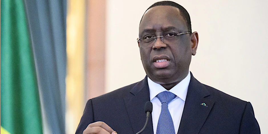 ARCHIV - Senegals Präsident Macky Sall hat die Wahl verschoben. Einen neuen Termin gibt es nicht.  