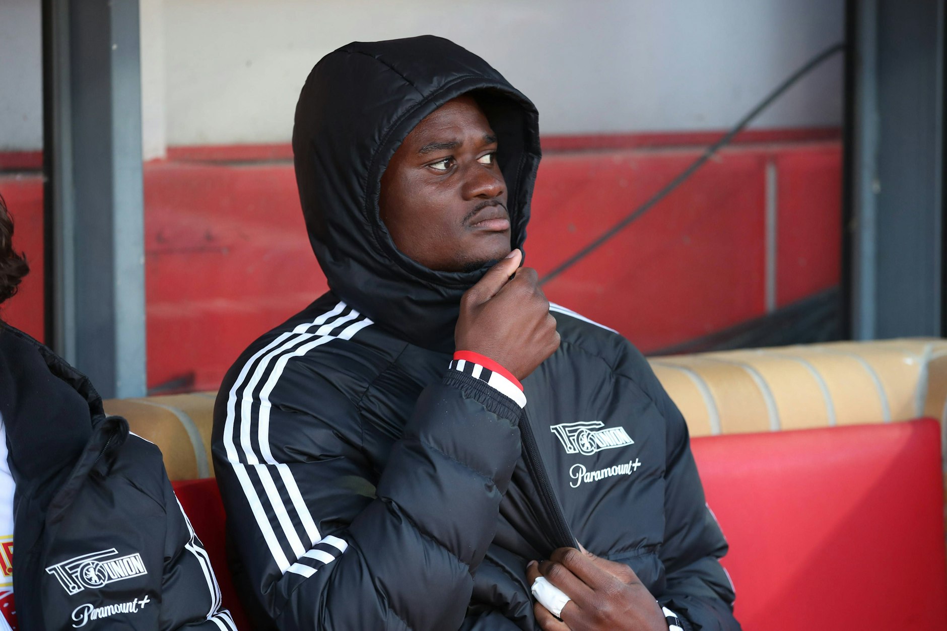 Schaut beim 1. FC Union trotz eiserner Torflaute bisher meist nur zu: Mittelstürmer Chris Bedia (27), im Winter für zwei Millionen Euro von Servette Genf verpflichtet. 