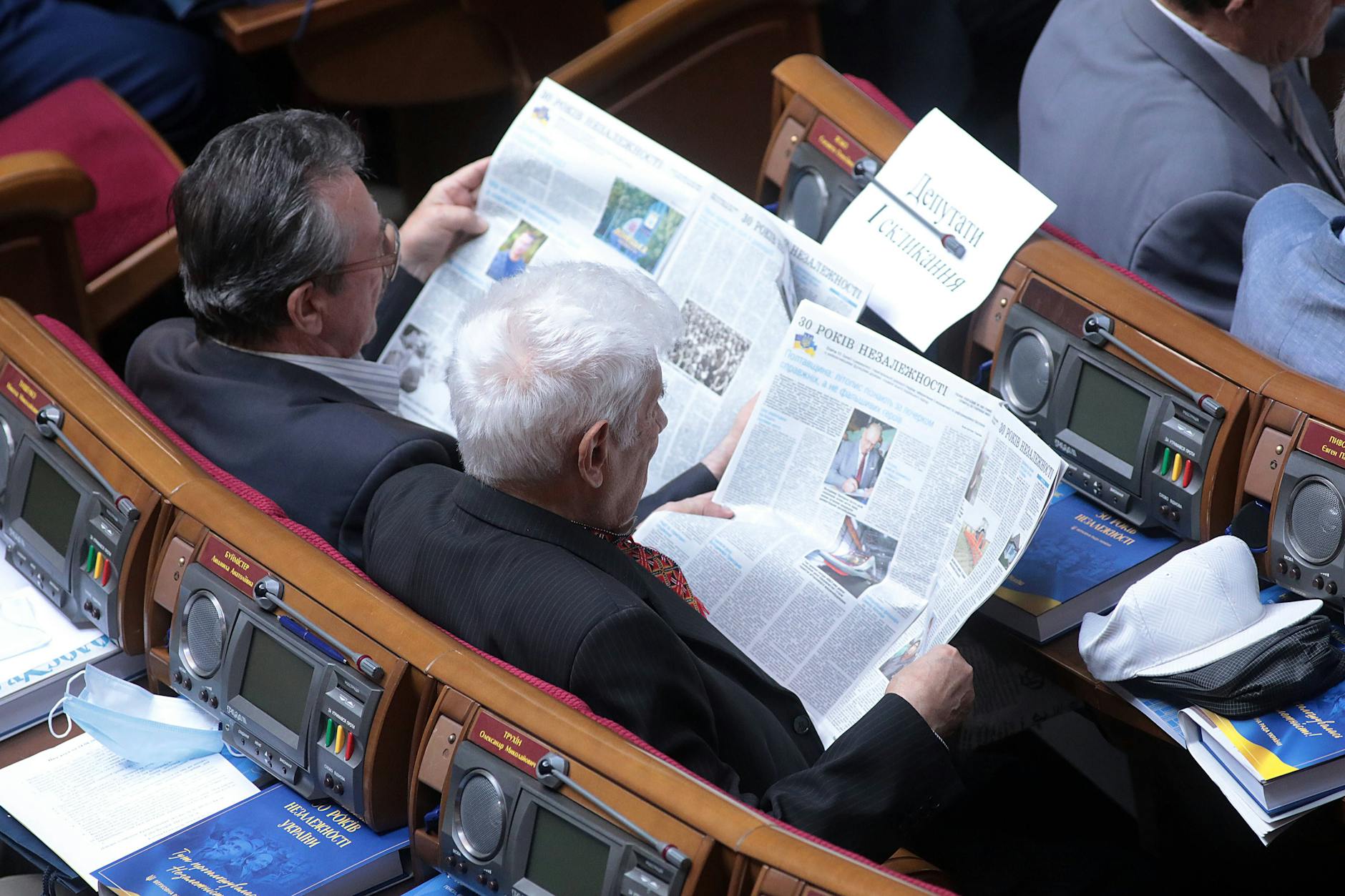 Ukrainische Journalisten verspüren bei ihrer Arbeit zunehmend geheimdienstlichen Druck.