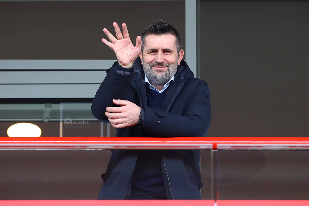 Antrenör Nenad Bjelica yeniden sahaya çıkıyor