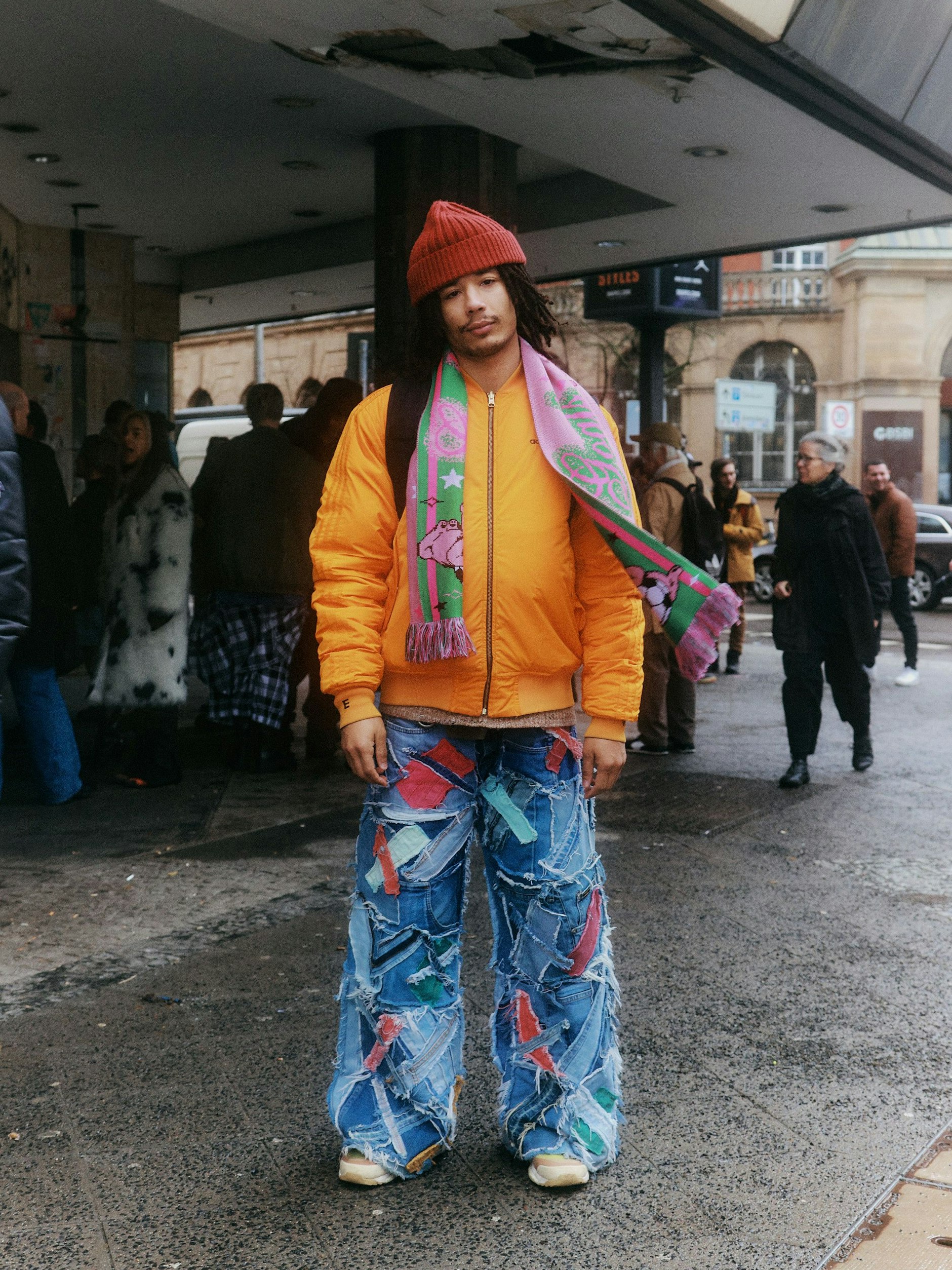 Schwarz kommt Timothy auf der „Intervention“ nicht ins Outfit.