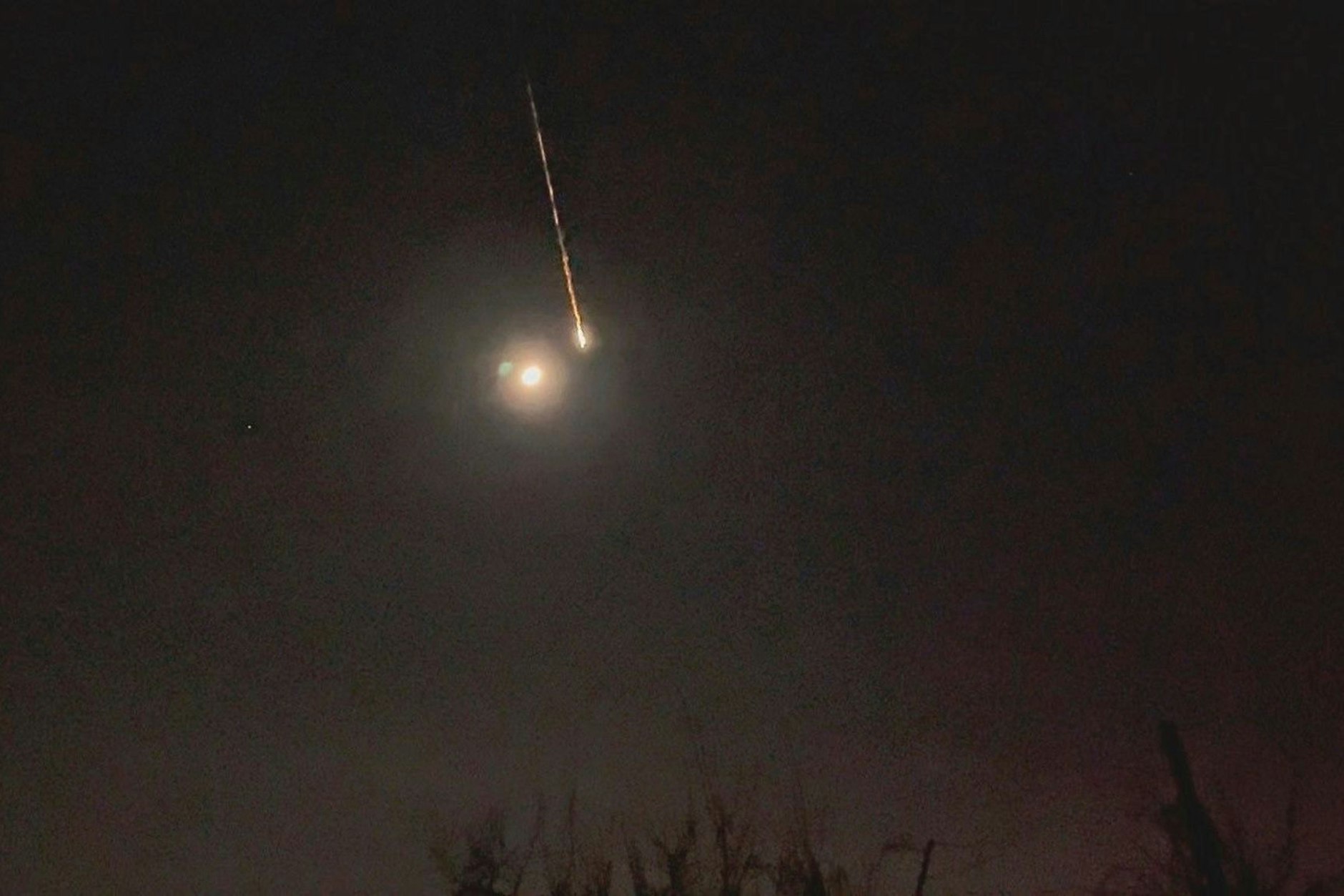 Ein Asteroid tritt in der Nacht nahe Berlin in die Atmosphäre.&nbsp;&nbsp;