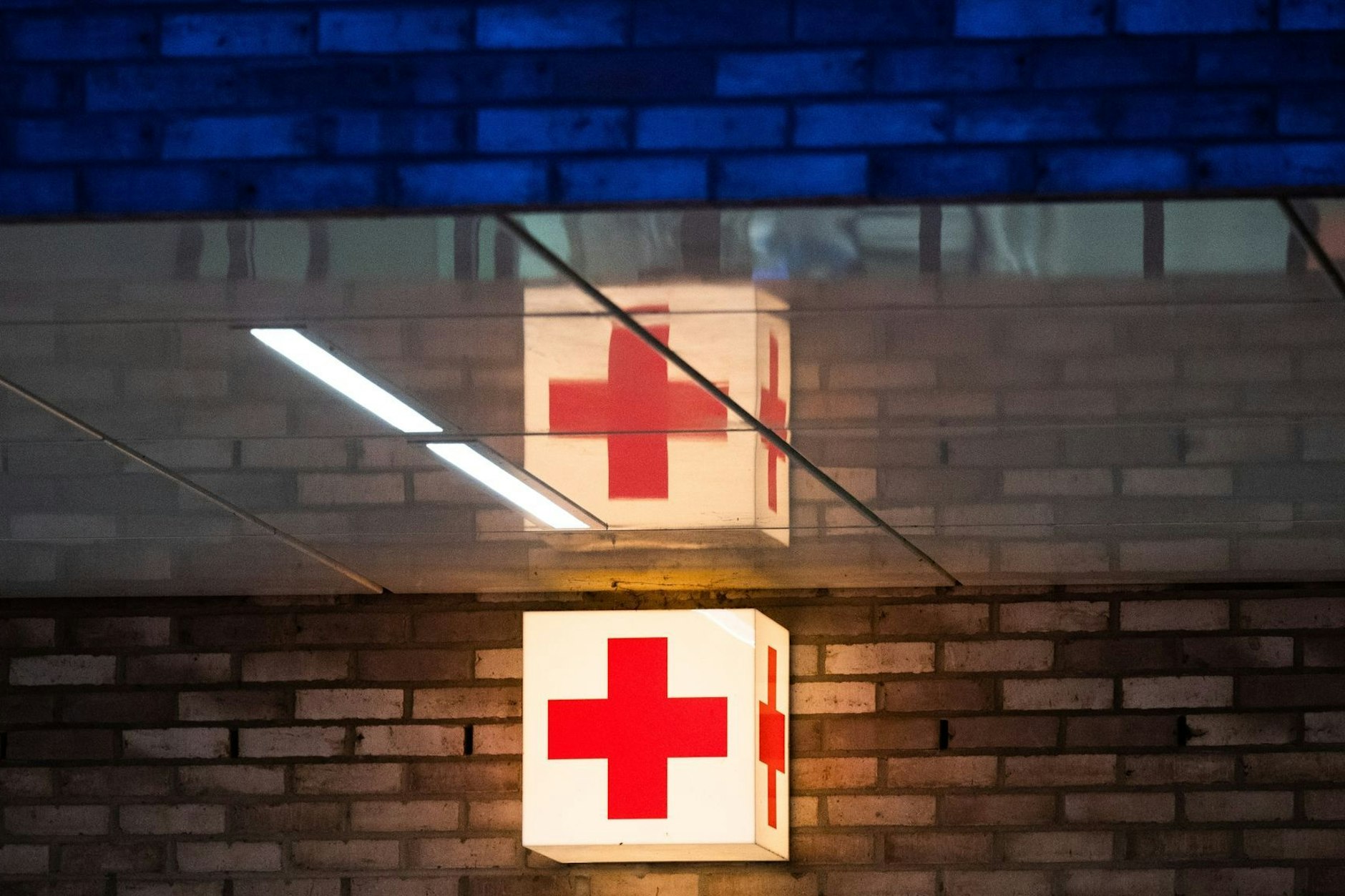 Der 32-Jährige betrog die Klinik um einen hohen Geldbetrag.