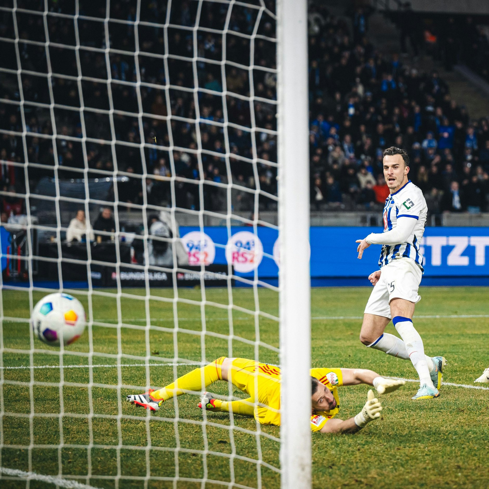 Herthas Torjäger traf vergangenes Wochenende zum 1:1 gegen den HSV. Sein Tor nützte aber leider nichts. Hertha verlor am Ende 1:2.