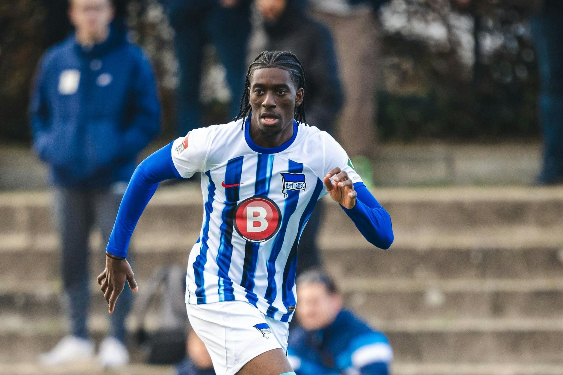 Herthas Kelian Nsona stürmt bis Saisonende für MSK Zelina aus der Slowakei.