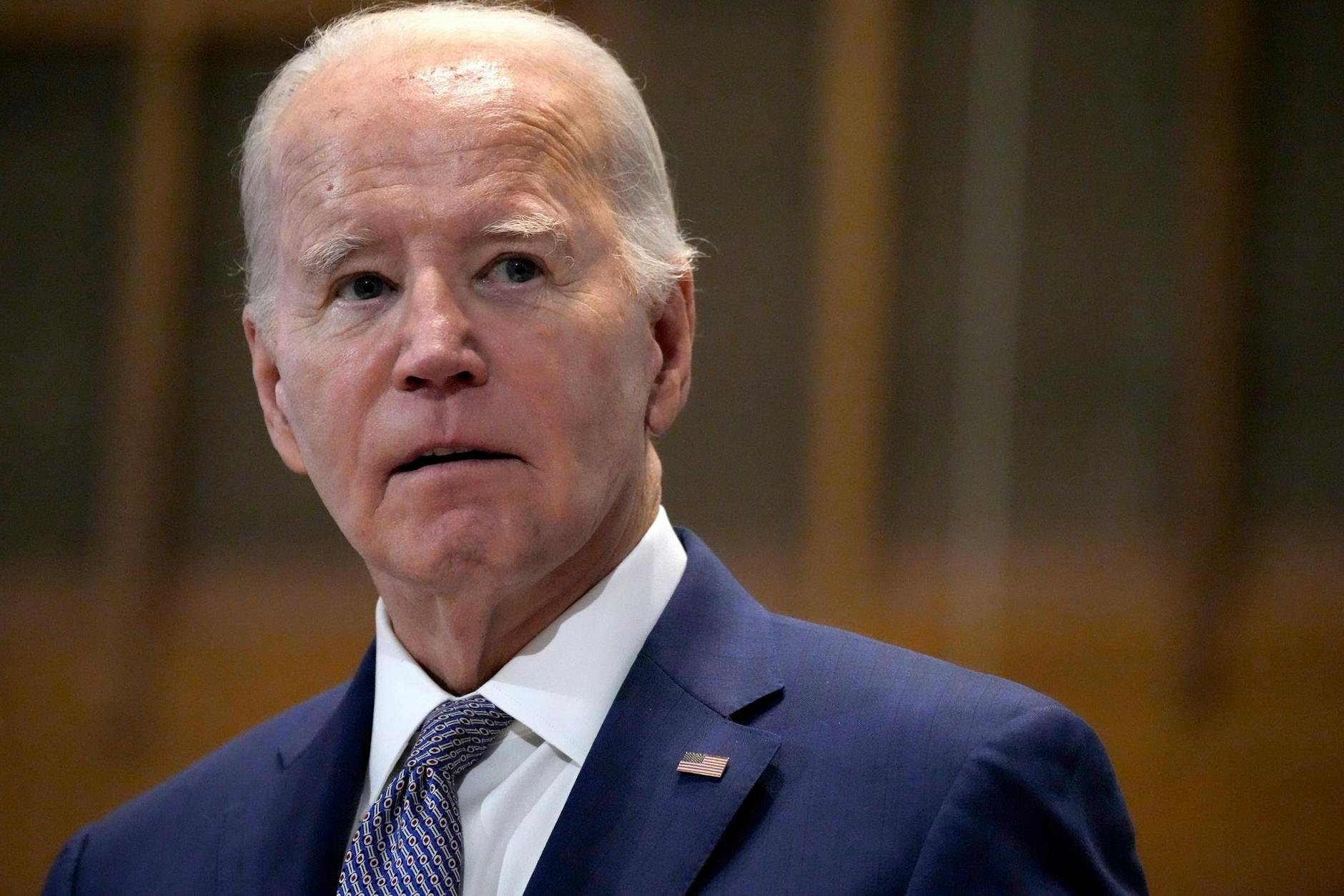 ARCHIV - Die Ermittlungen gegen Biden in der Affäre um den Fund geheimer Regierungsunterlagen in privaten Räumen ist Medienberichten zufolge abgeschlossen.