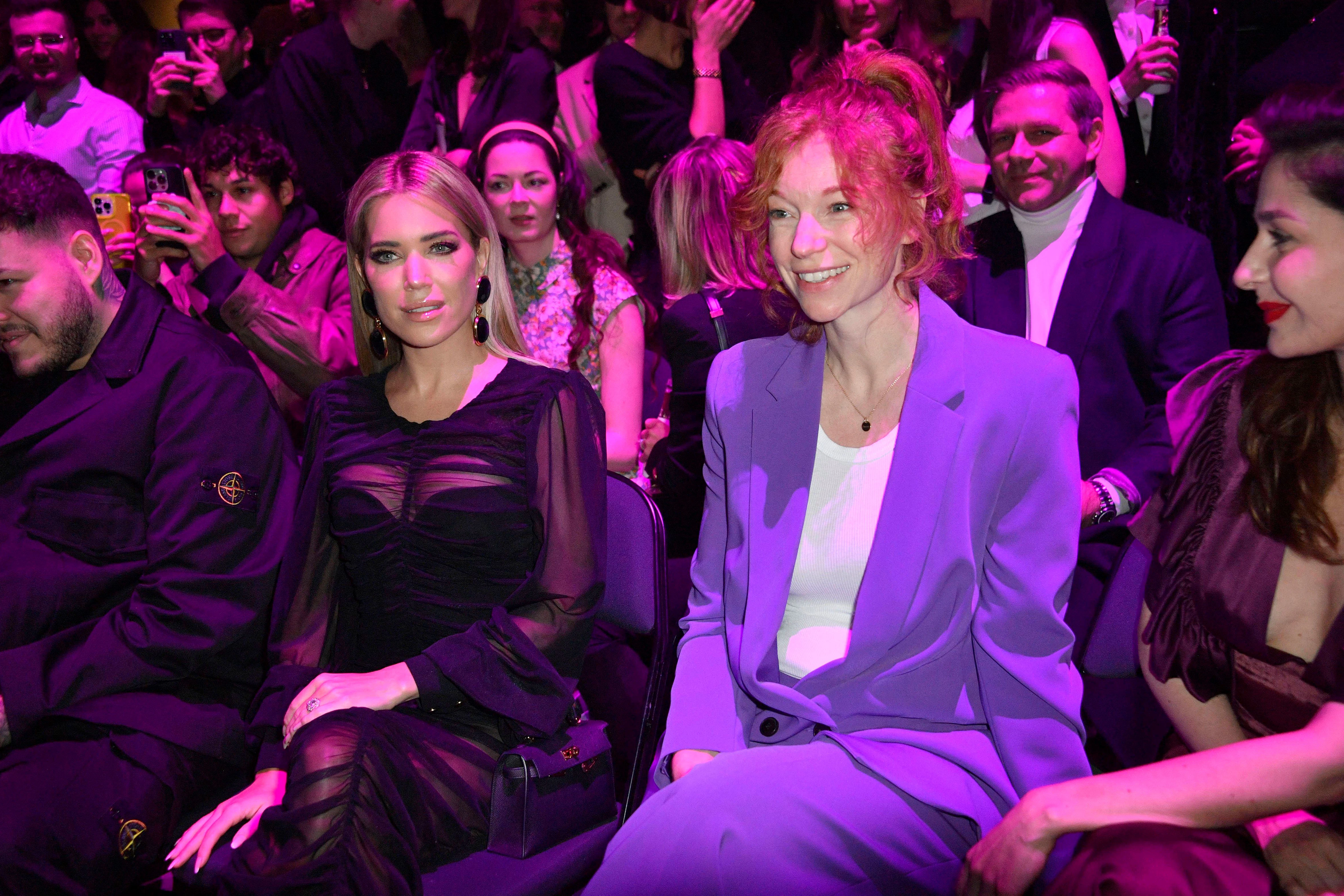 Marleen Lohse mit Sylvie Meis bei der Fashion Show von Marcel Ostertag.
