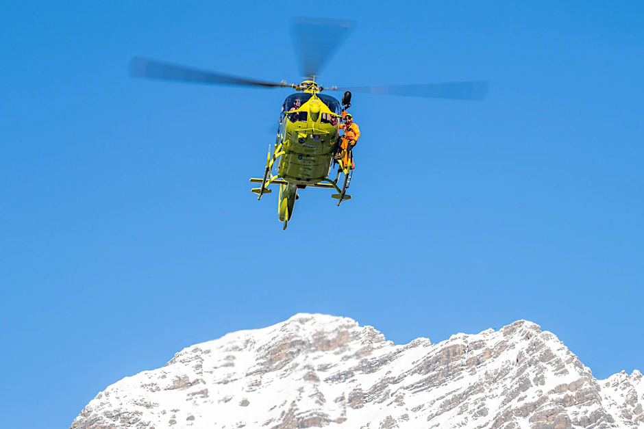 Ein Rettungseinsatz im österreichischen Skigebiet