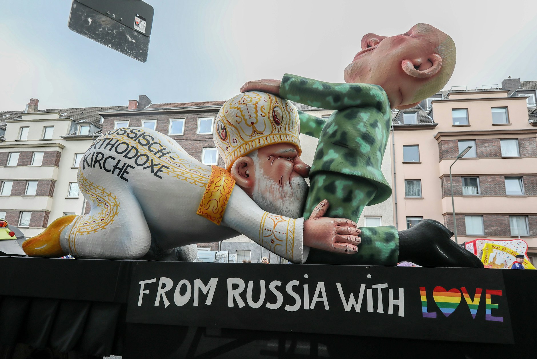 Die Russisch-Orthodoxe Kirche führt an Russlands Präsident Wladimir Putin Fellatio durch.