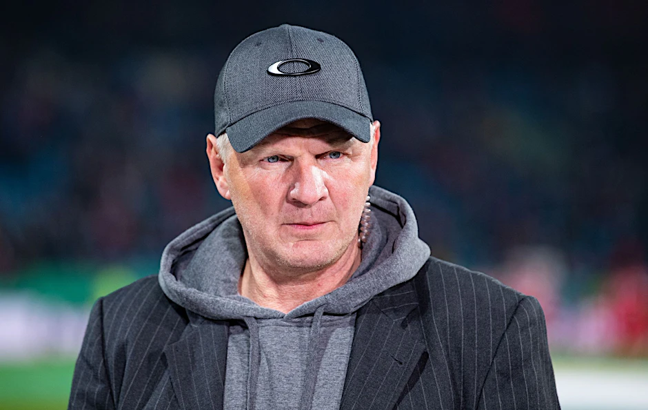 ARCHIV - Effenberg kritisierte Bayern-Trainer Thomas Tuchel für dessen Aufstellung nach dem Spitzenspiel in Leverkusen.  