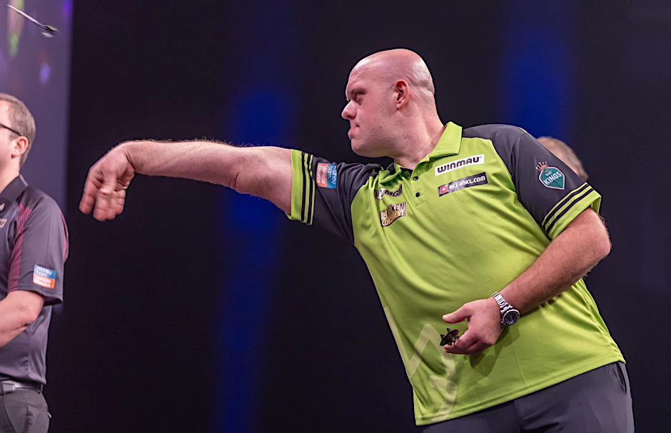 Michael van Gerwen hat in Berlin gewonnen.  