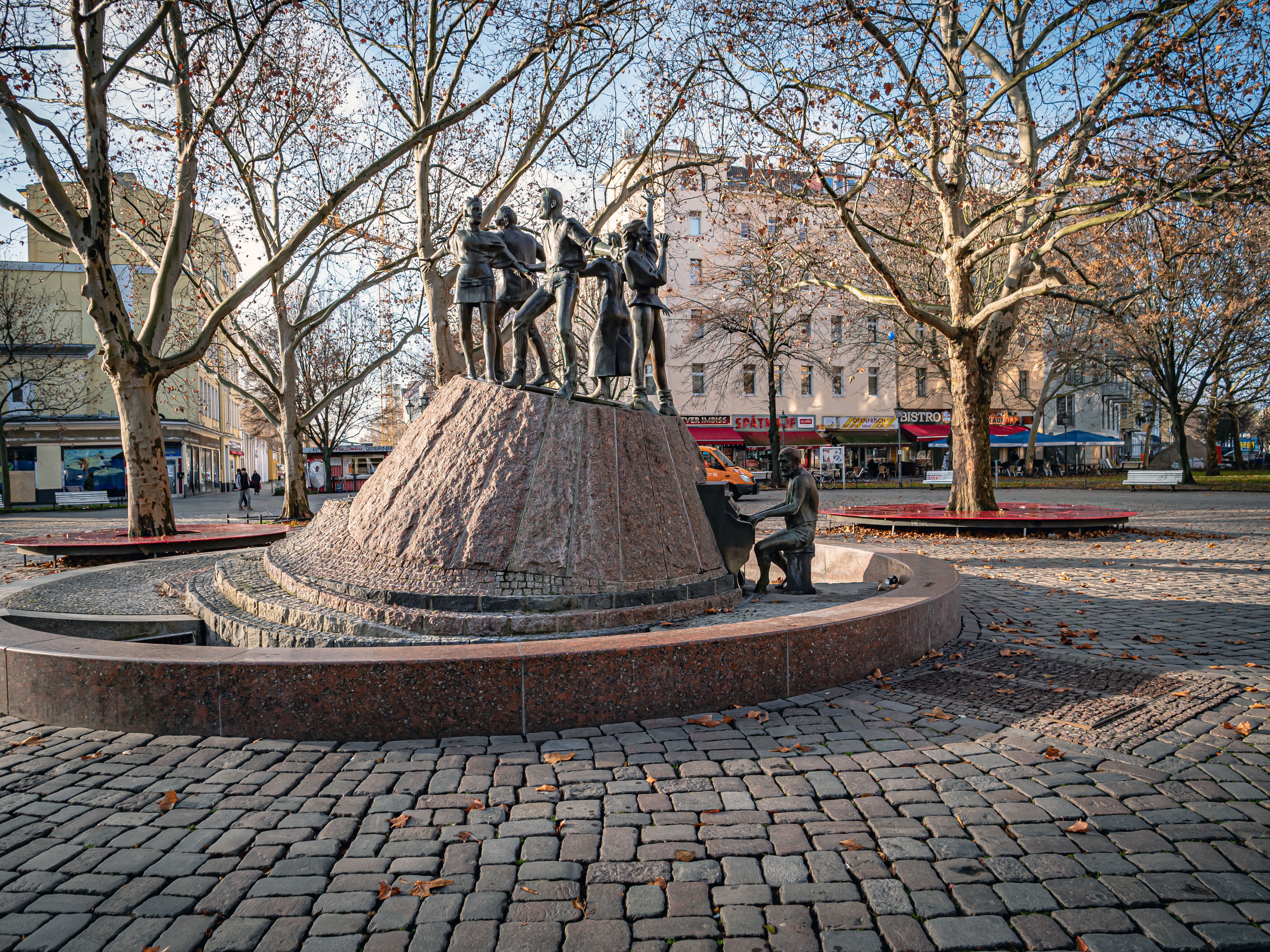 Nettelbeckplatz in Berlin-Wedding: Gremium soll neuen Namen auswählen