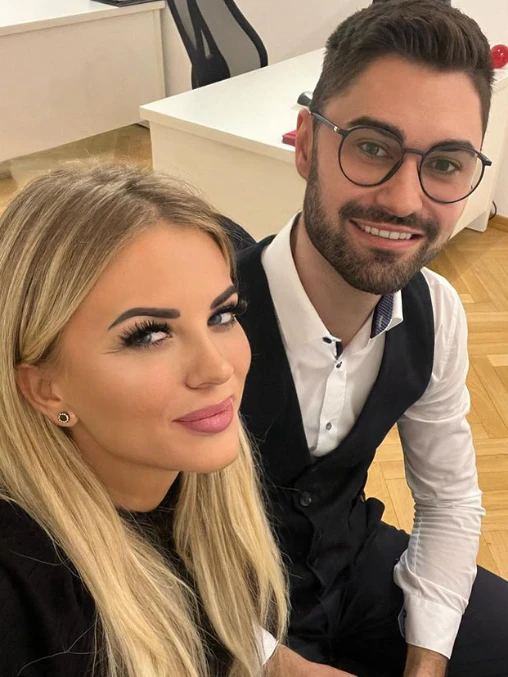 Daniel und Jacqueline sind jetzt ein Paar.