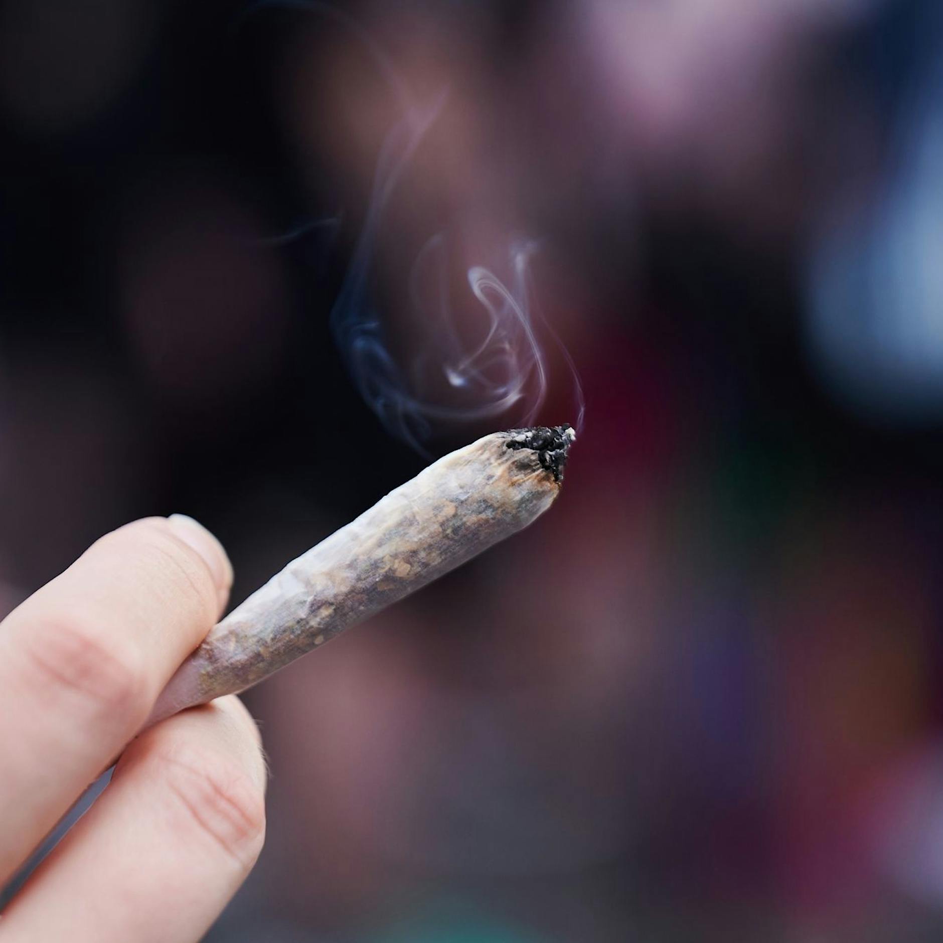 Ja, es werden mehr kiffen: Richter findet Cannabis-Freigabe richtig
