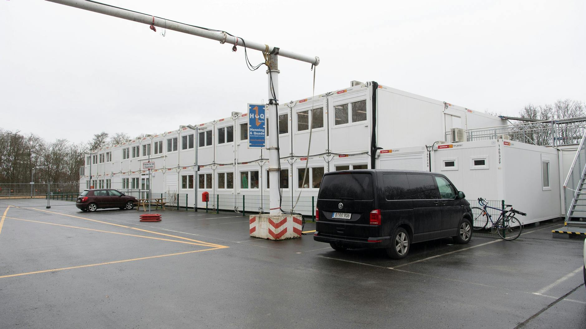 Willkommensschule TXL: hier beginnt der Unterricht für 130 Kinder aus der Ukraine. 