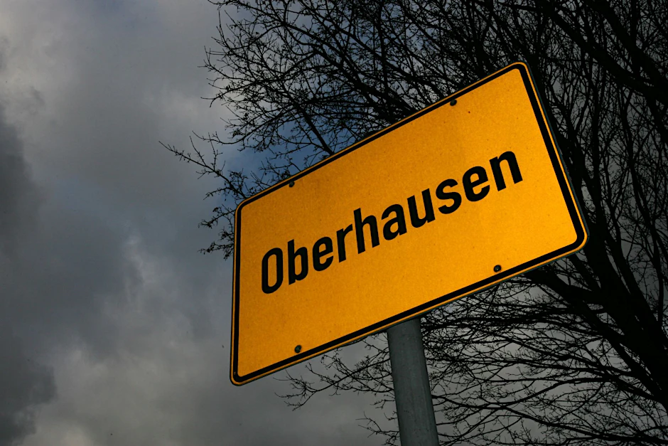 ARCHIV - Am Hauptbahnhof in Oberhausen war es am Samstagabend zu einer Gewalttat gekommen: Ein 17-jähriger Ukrainer starb.  