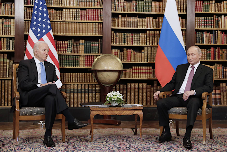 Biden und Putin sollen seit mehreren Jahren nicht mehr miteinander gesprochen haben. Doch wie sieht die sogenannte Backchannel-Diplomatie zwischen Washington und Moskau aus?
