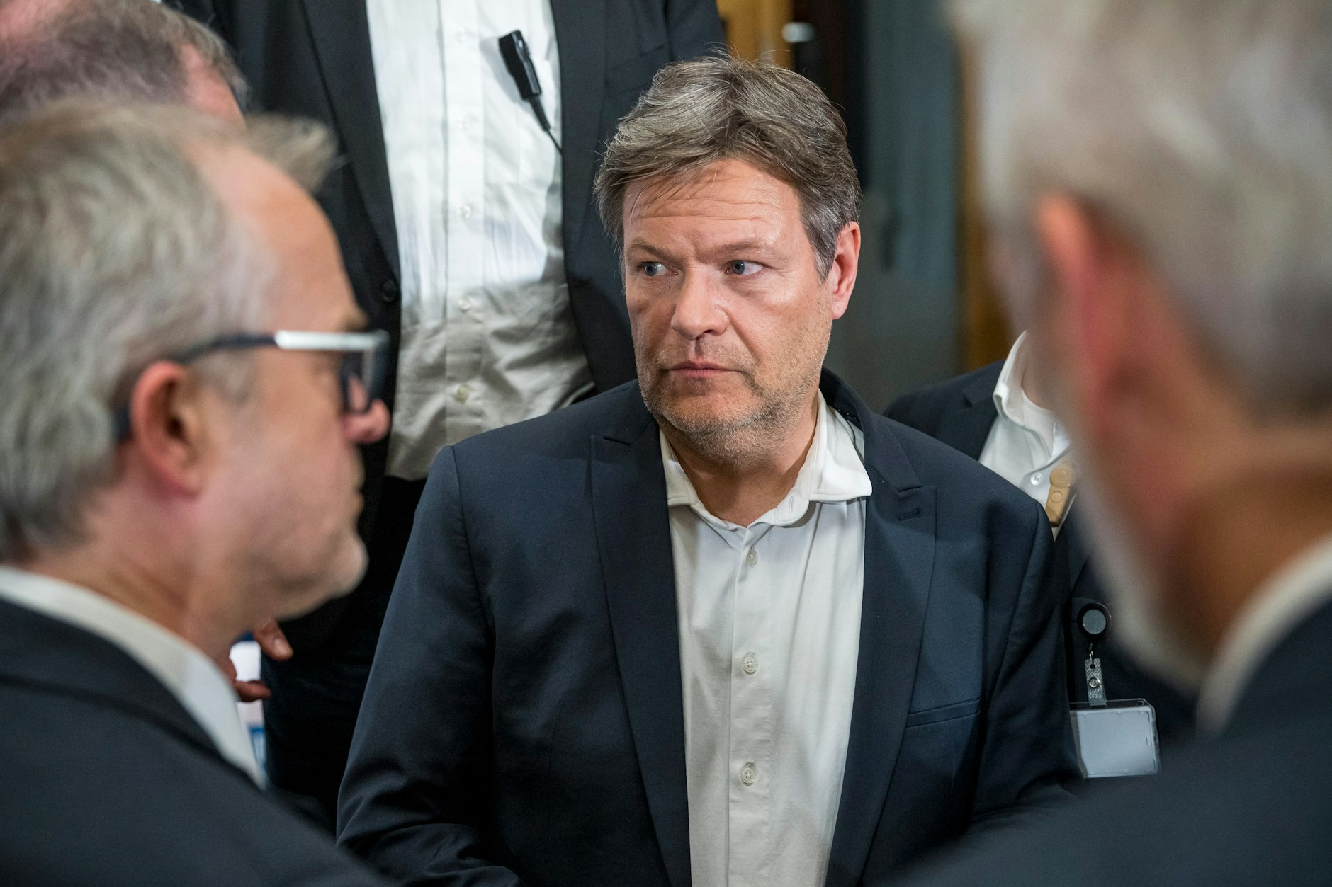 Robert Habeck (Bündnis 90/Die Grünen), Bundesminister für Wirtschaft und Klimaschutz, nach dem Bürgerdialog in Nürnberg.