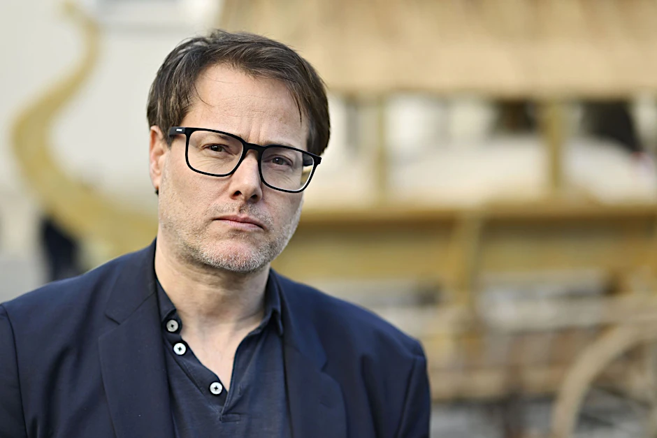 ARCHIV - Autor, Regisseur und Theaterchef Milo Rau ist Intendant der Wiener Festwochen.  