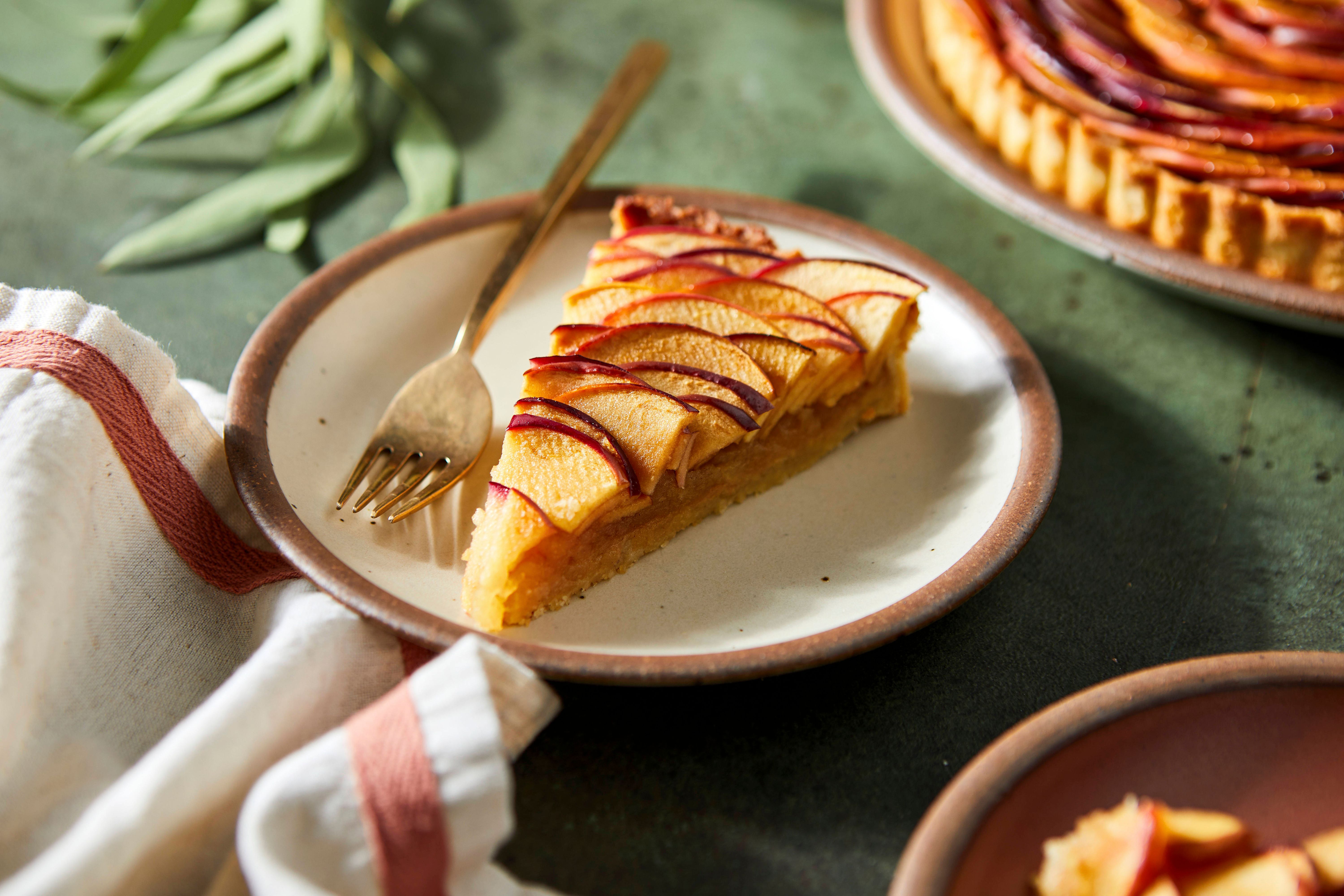 Französischer Apfelkuchen mit Mandelcreme – ein Schlemmer-Rezept!