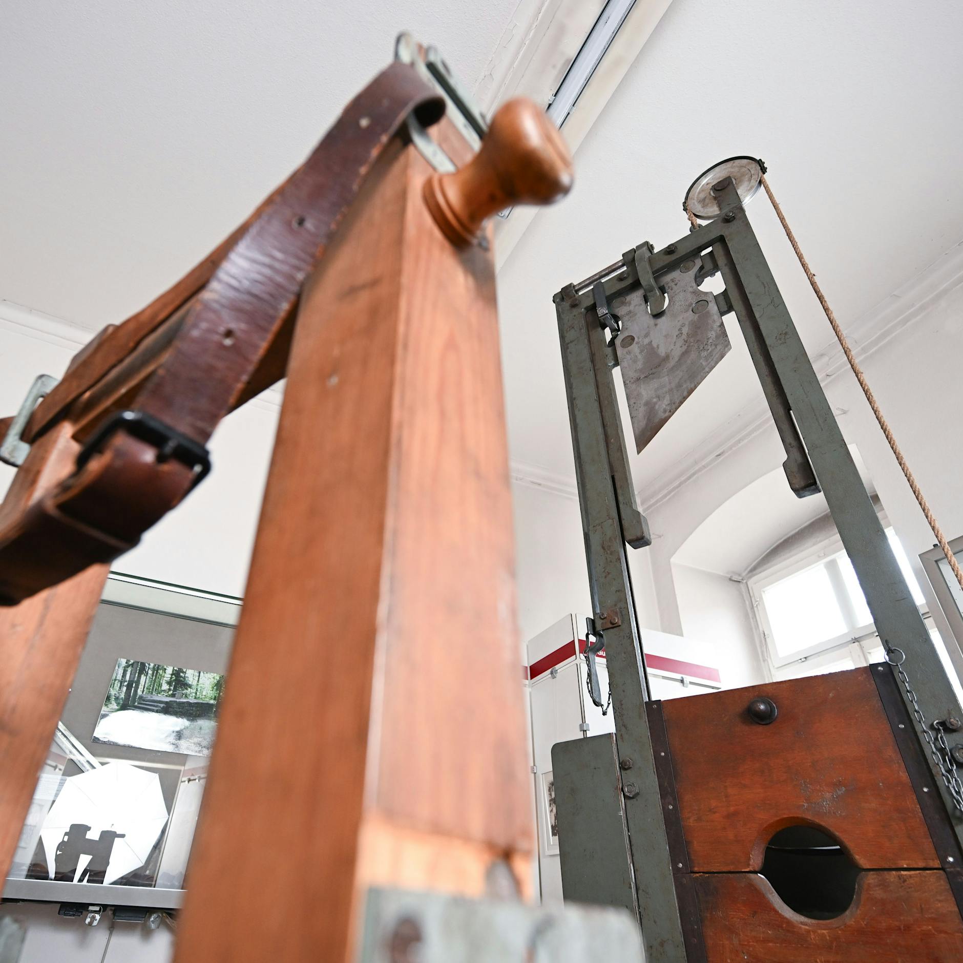 Tod durch Fallbeil: Vor 75 Jahren gab es die letzte Hinrichtung in Westdeutschland