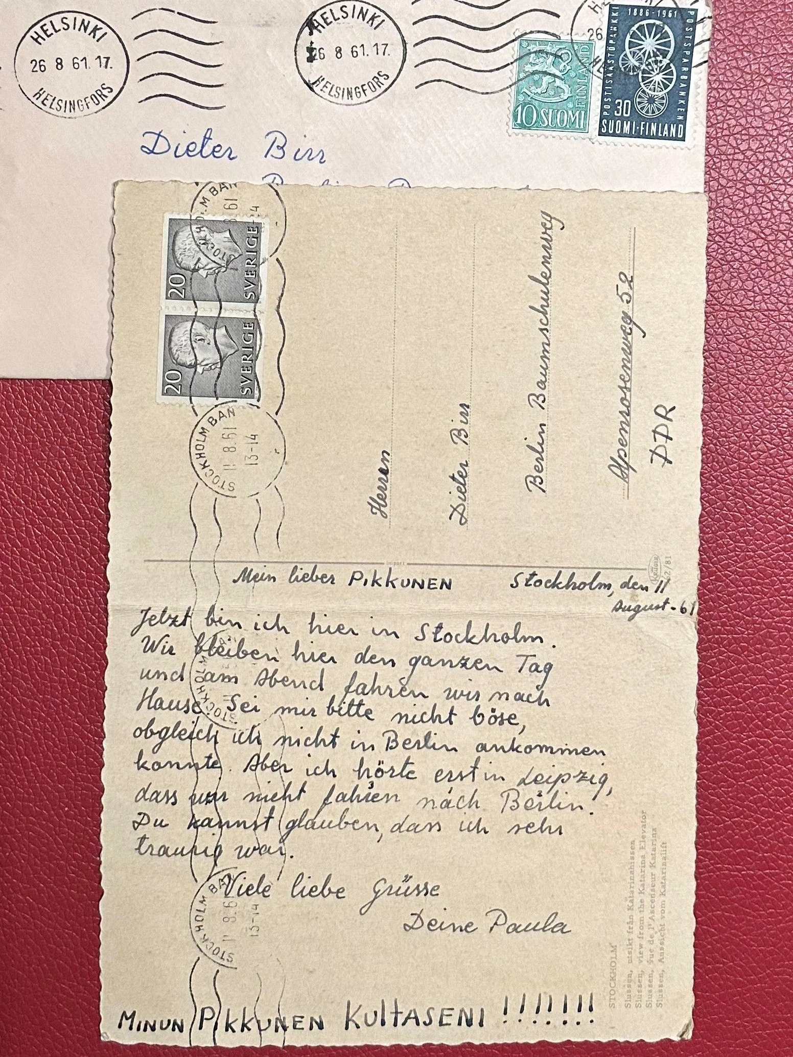 Eine der Karten von Paula, die sie an Dieter „Maschine“ Birr am 11. August 1961 schrieb. Zwei Tage später wurde die Mauer errichtet. Auch danach schrieb die Finnin weiter an ihren Freund in Berlin. Unten steht auf Finnisch: „Mein kleiner Schatz!“