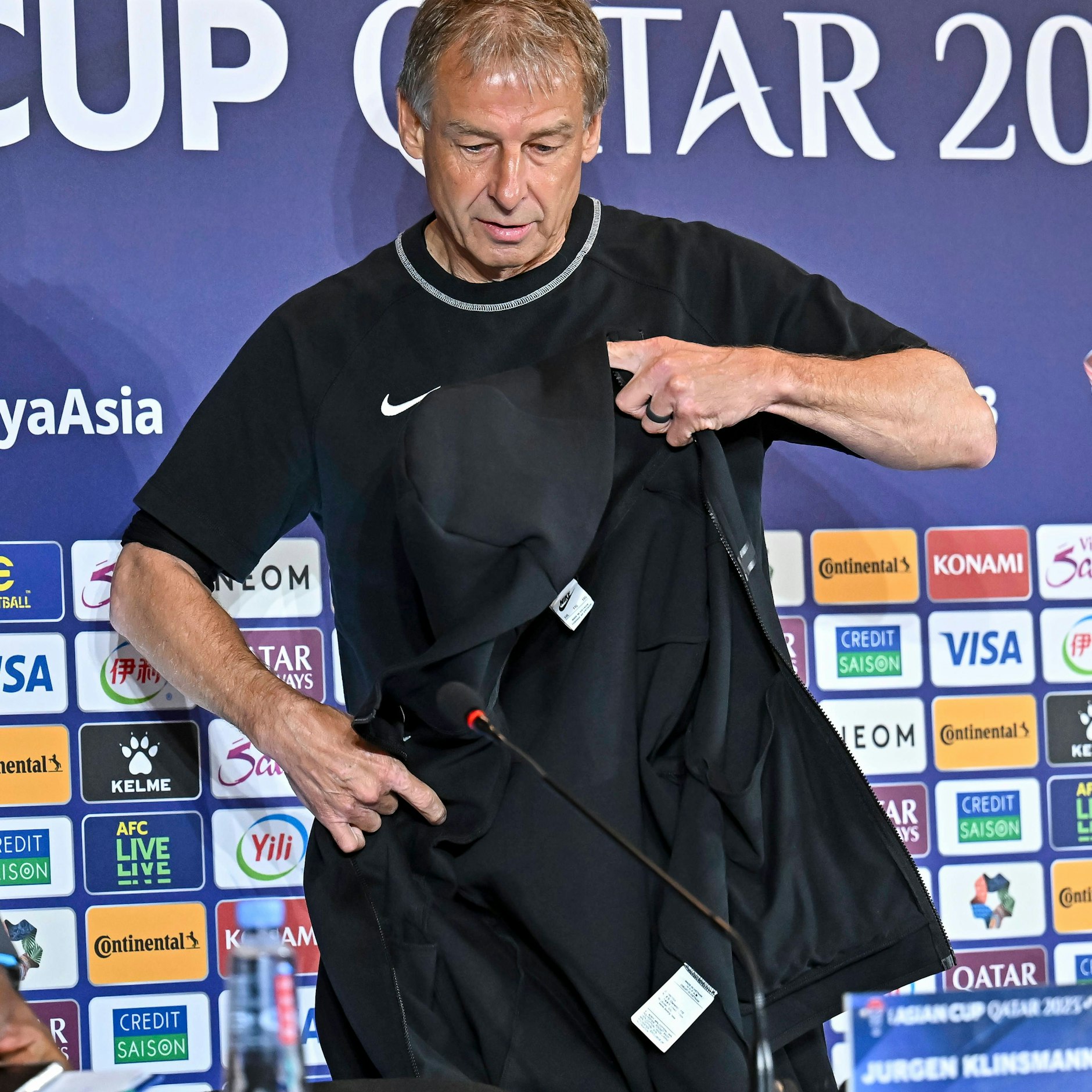 Jürgen Klinsmann darf seine Sachen in Südkorea packen.