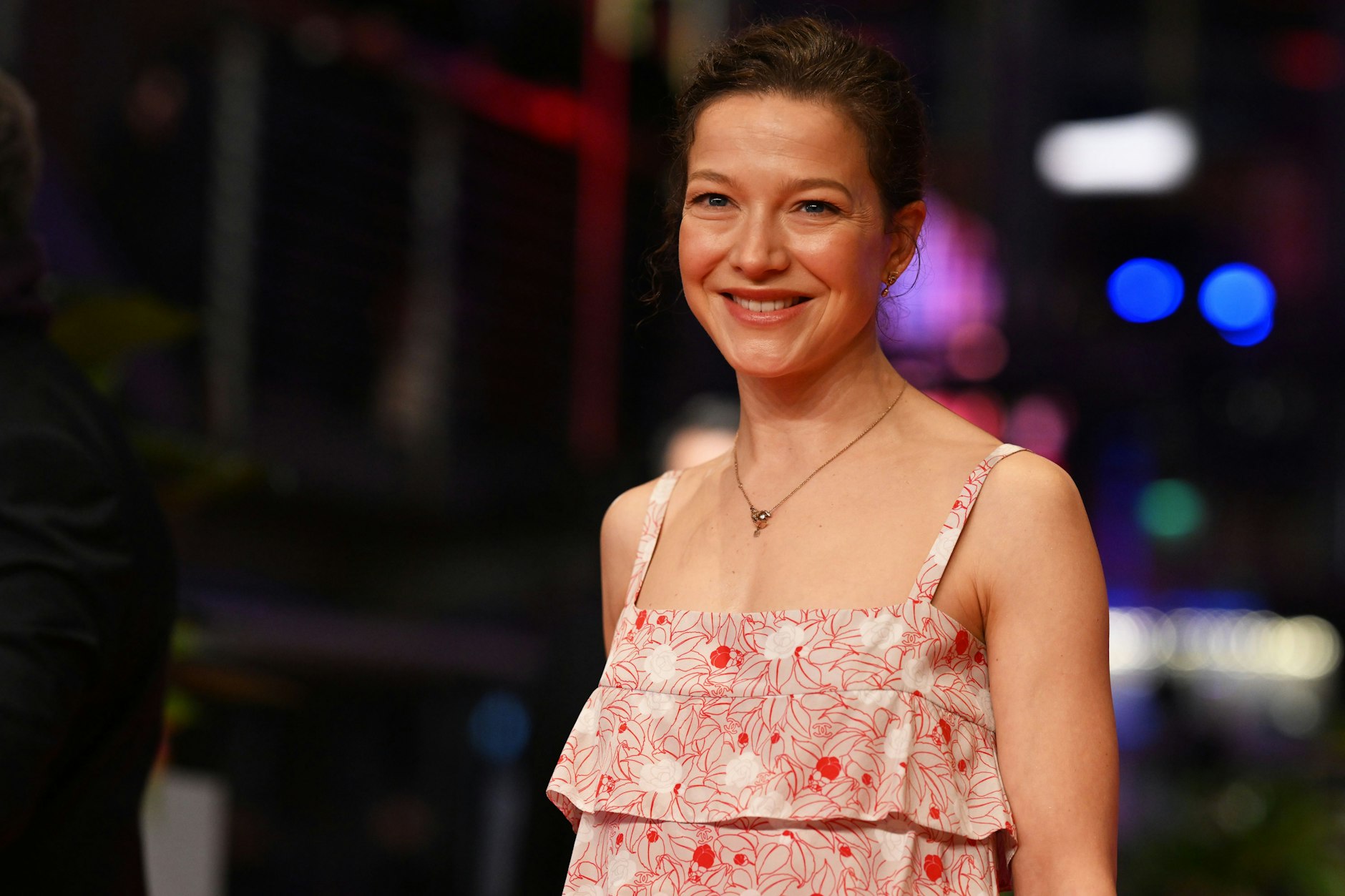 Schauspielerin Hannah Herzsprung auf dem roten Berlinale-Teppich