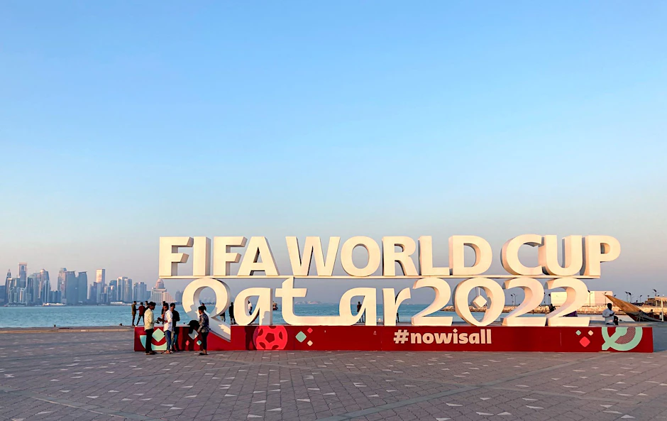 2022 fand die Fußball-Weltmeisterschaft in Katar statt.  