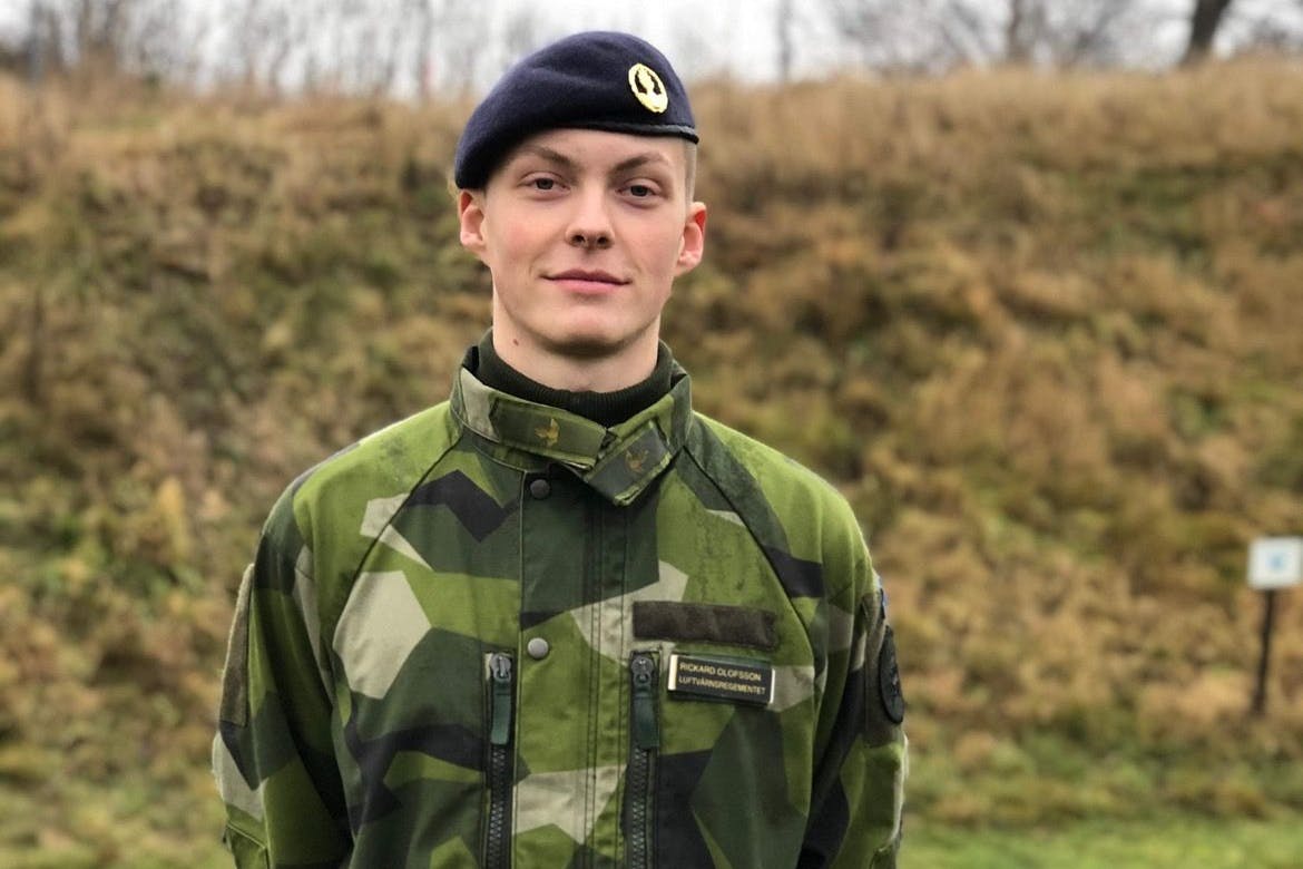 Rickard Olofsson (23) aus dem schwedischen Ort Vårgårda, teilt seine Erfahrungen und Erlebnisse mit der schwedischen Wehrpflicht.