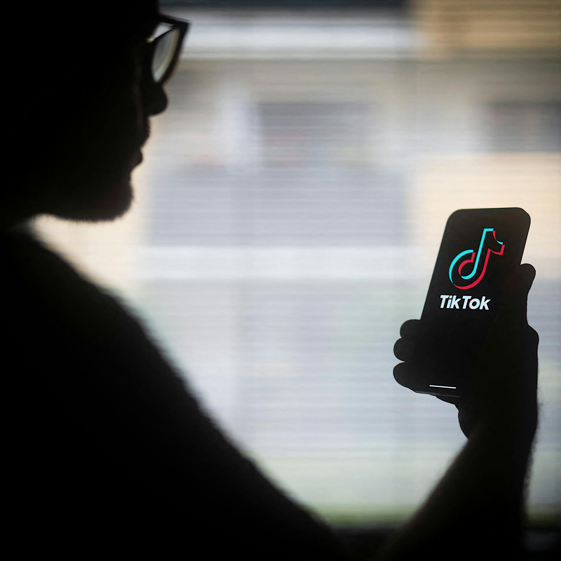 Finanz-Influencer „Hoss und Hopf“: TikTok sperrt Konto wegen angeblicher Verschwörungstheorien