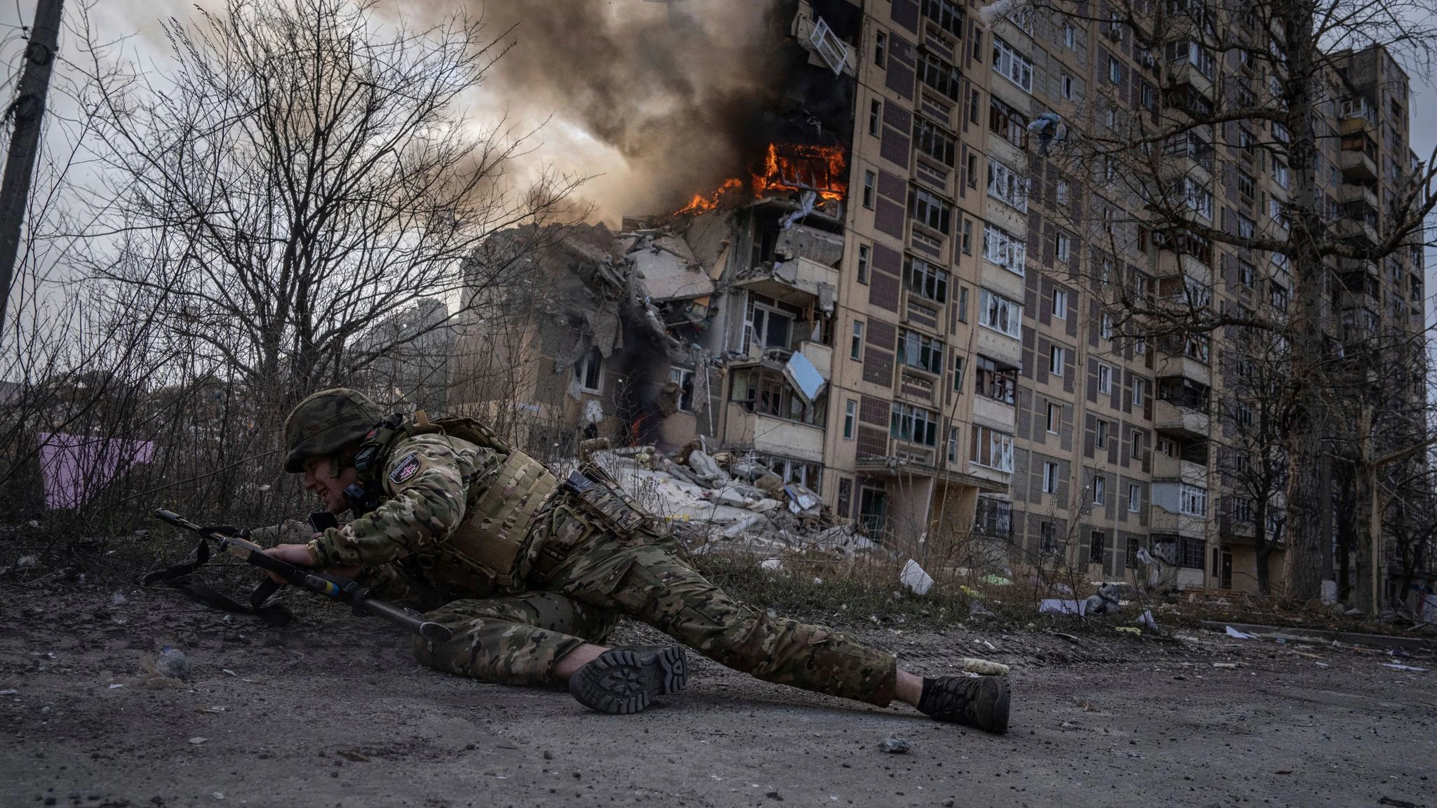 Russland hatte die Stadt immer wieder beschossen. Zuletzt lebten in den verbliebenen Ruinen nur noch wenige Hundert Zivilisten.