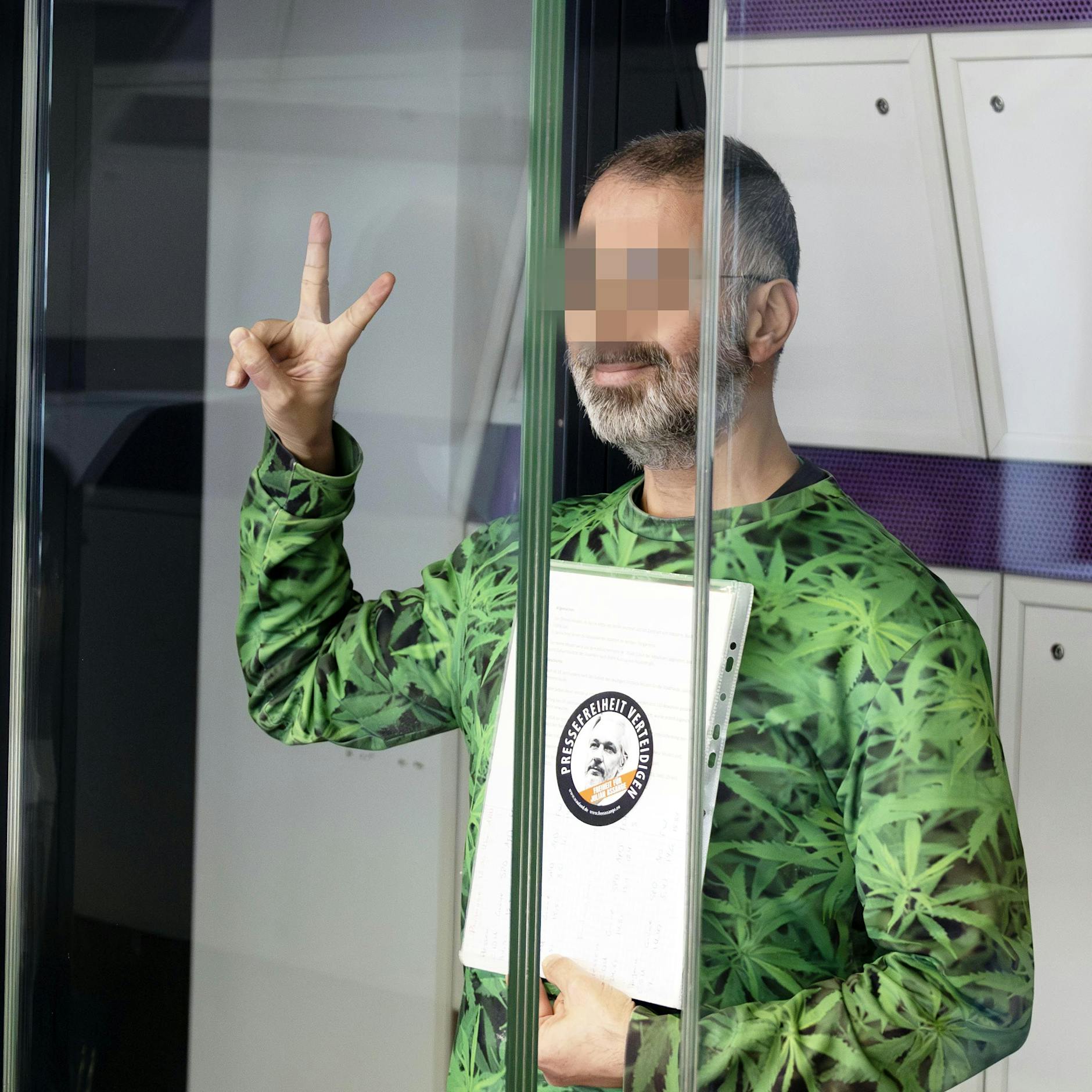 Richterin schickt diesen Hetzer in den Knast