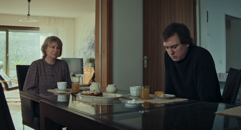 Deutscher Wettbewerbsfilm „Sterben“ mit Corinna Harfouch und Lars Eidinger