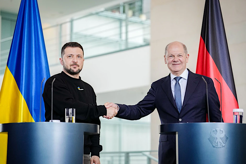ARCHIV - In Berlin ist ein Treffen zwischen Bundeskanzler Olaf Scholz und dem ukrainischen Präsidenten Wolodymyr Selenskyj geplant.  