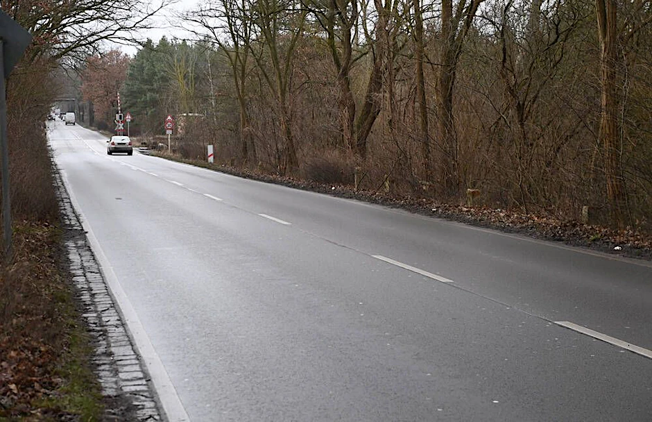 Es droht das nächste Verkehrschaos ist Köpenick: Die Rudolf-Rühl-Allee ist kommende Woche voll gesperrt.