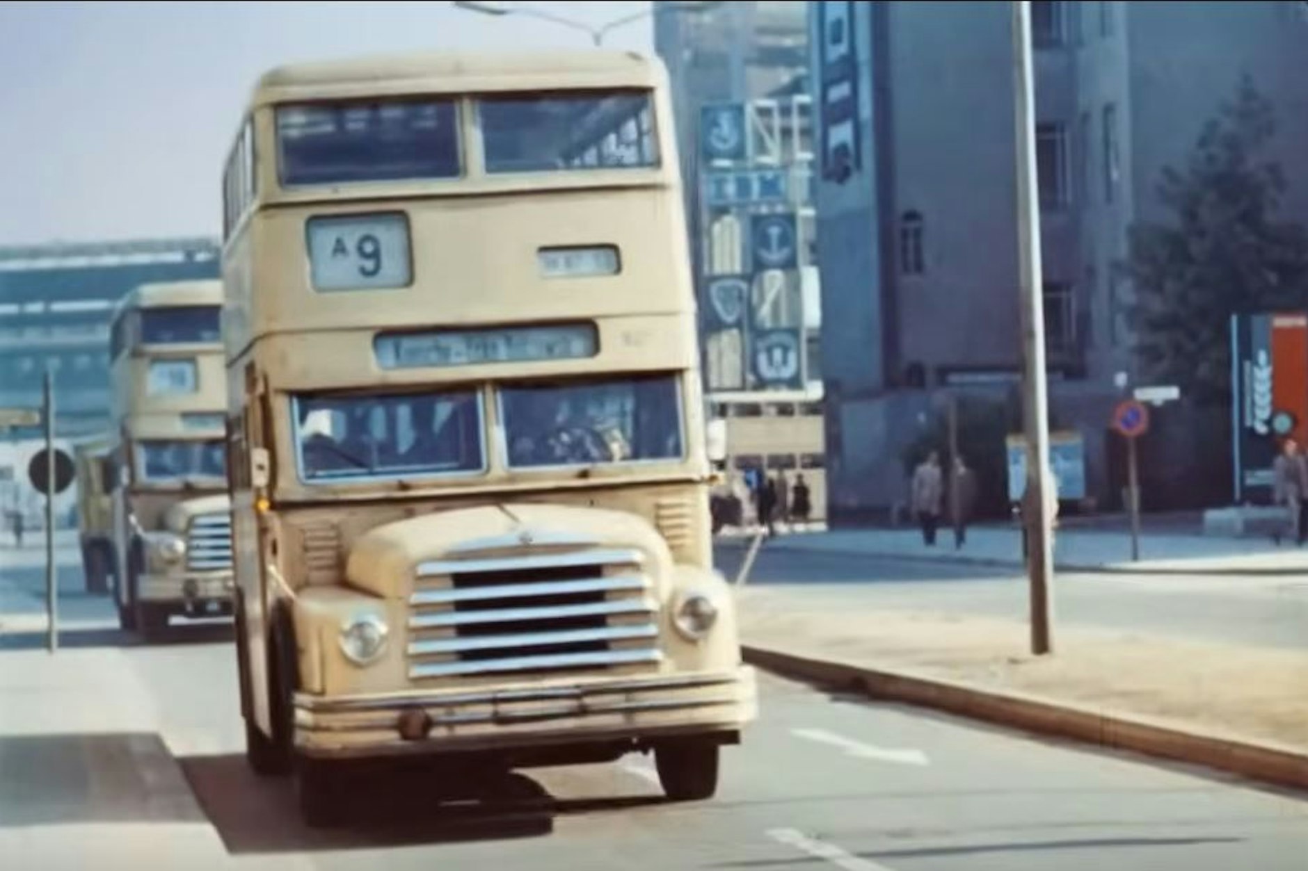 DDR-Alltag in den 60er-Jahren. Es gibt davon nicht viele Aufnahmen.