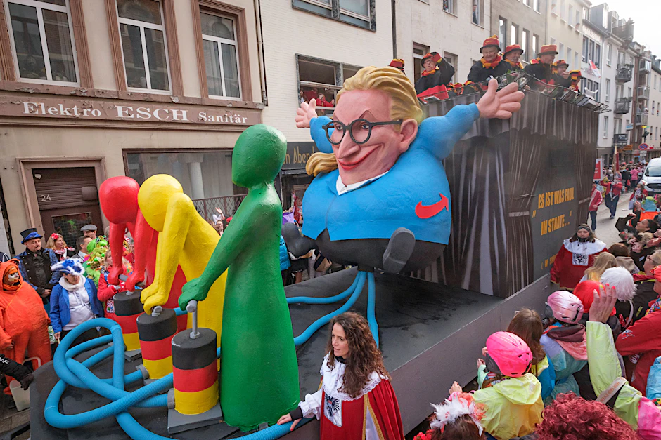 Fabio De Masi: Die Ampel ist die Erntehelferin der AfD