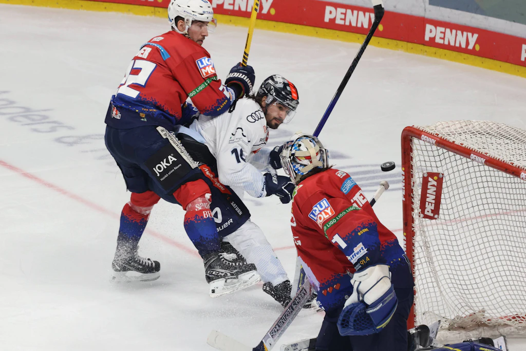 Jede Menge Gurken-Tore! Jetzt droht Eisbären der Verlust von Platz 1