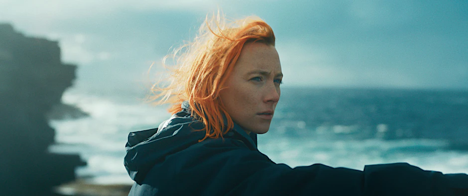 Saoirse Ronan als Rona in „The Outrun“