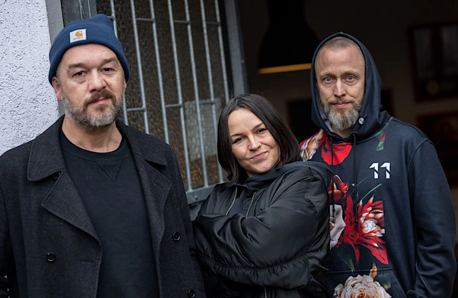PRODUKTION - Frei sein, unabhängig sein - Raphael Schalz (l-r), Jen Bender und Chriz Falk sind Grossstadtgeflüster.  