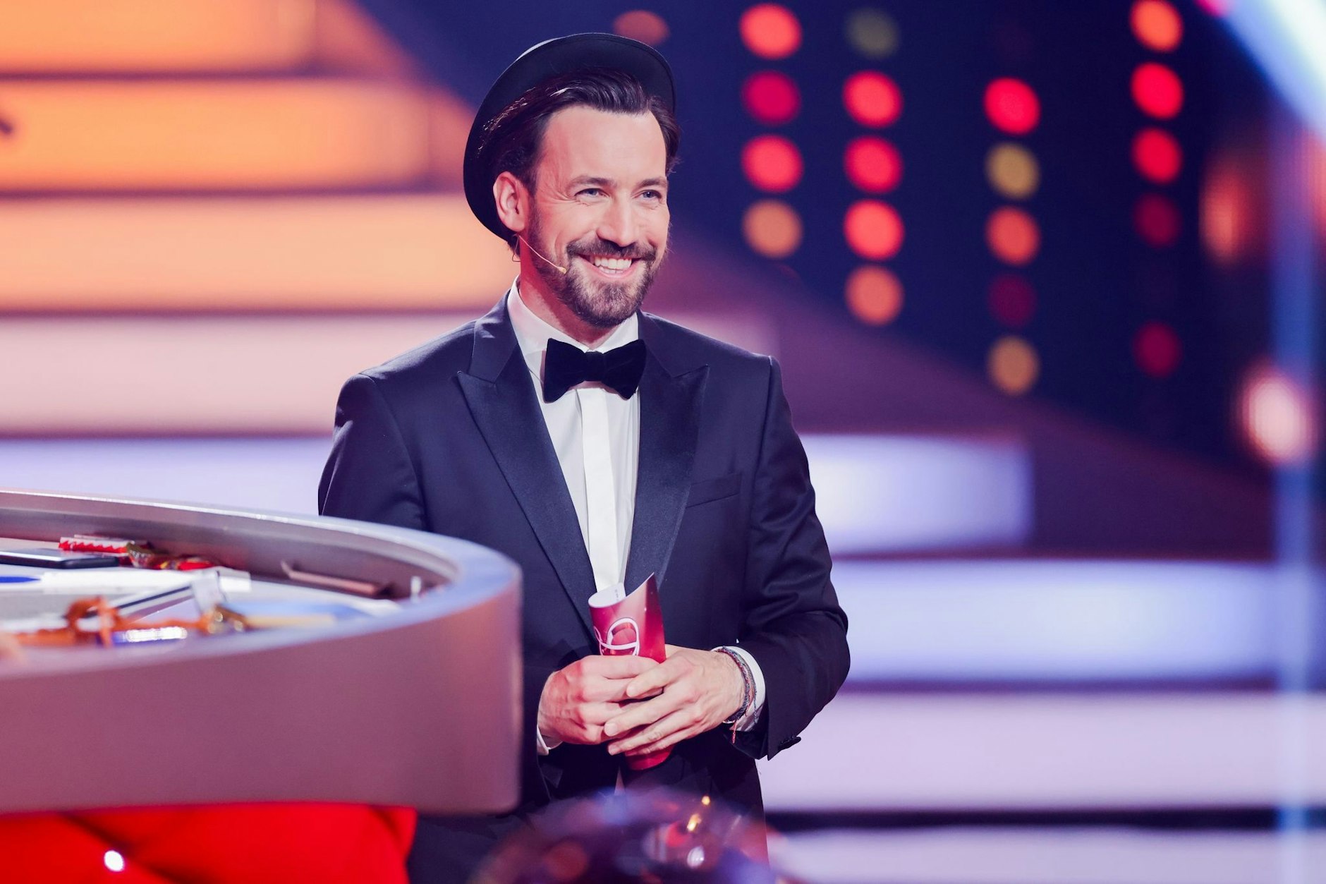 So schick sah der Moderator Jan Köppen nicht immer aus.