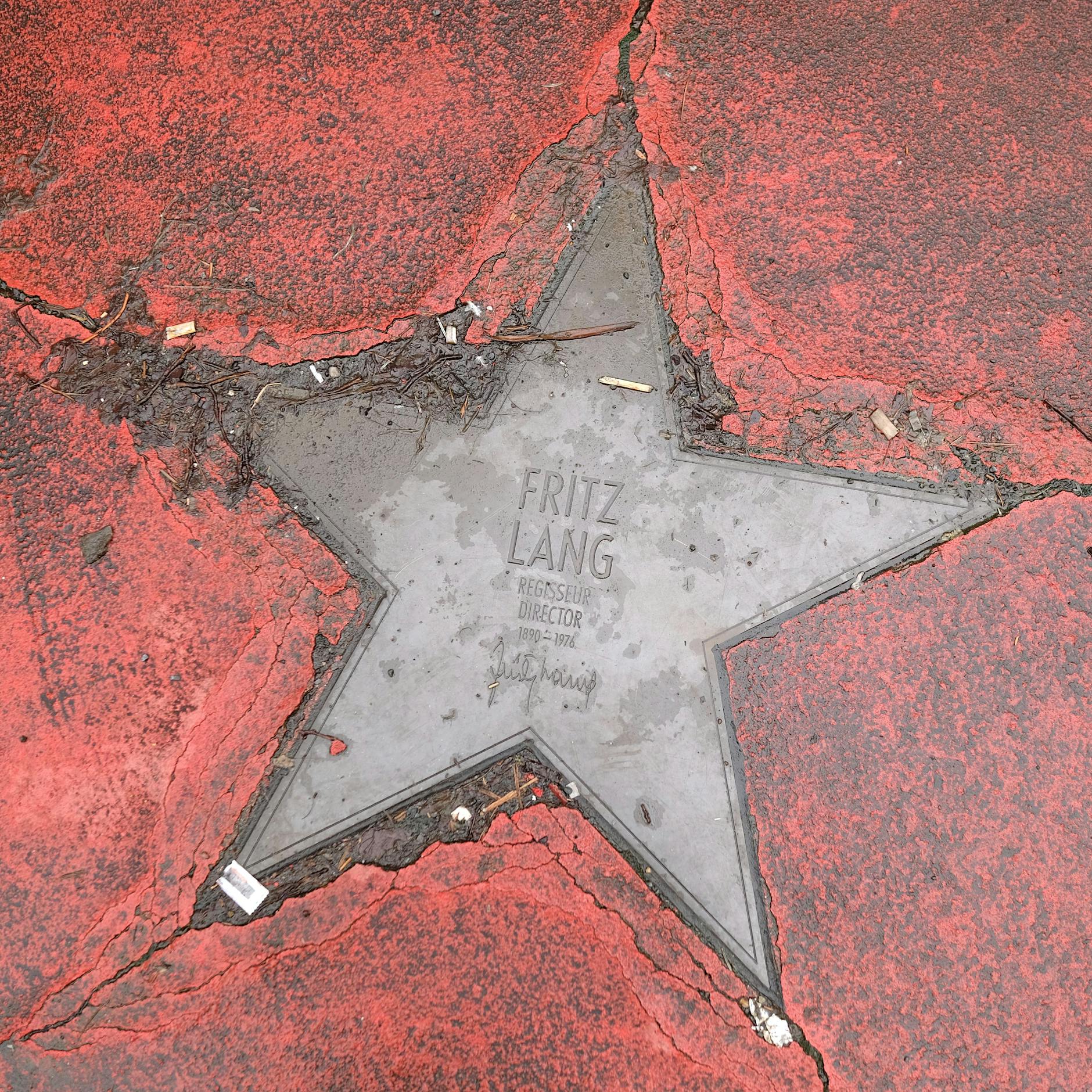 Film-Hauptstadt Berlin: Dieses Denkmal ist eine Schande für unsere Stadt!